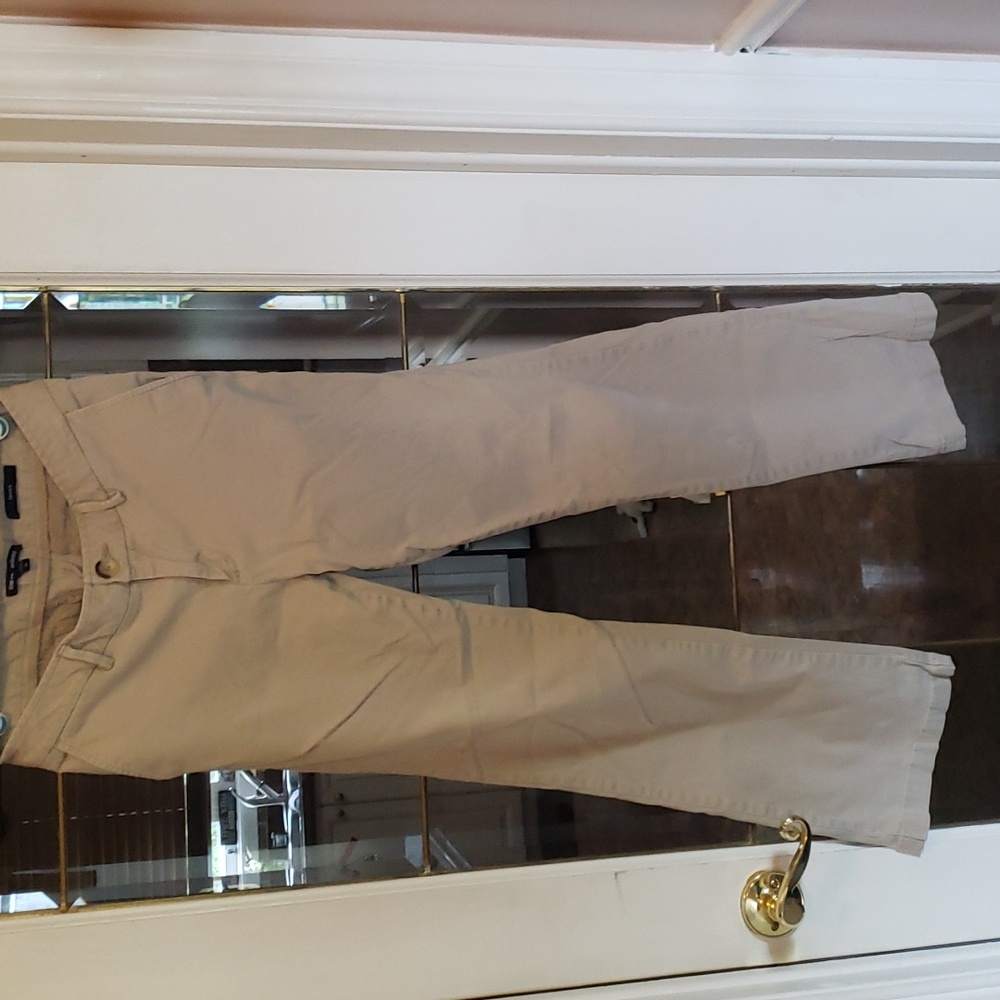 GAP Stretch Pants.  Women's  Size 6A Tan